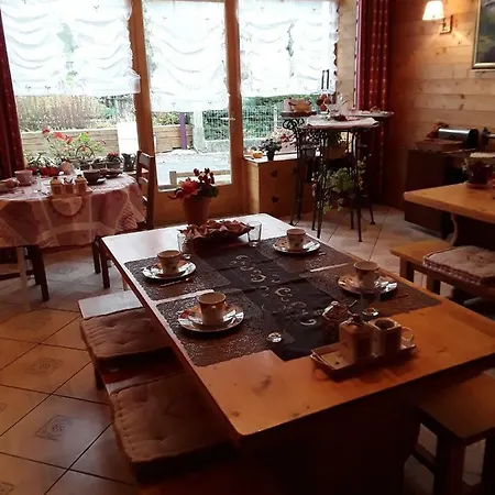 Guest house Le Bellevue Giron